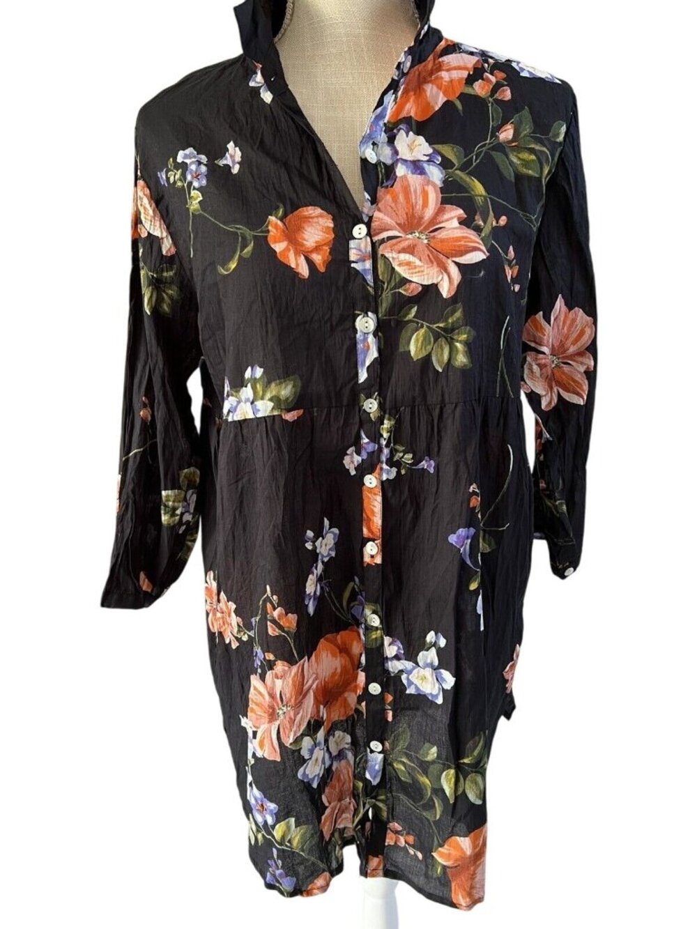 Love Kyla Black Floral Button-Up Tunic Dress With Pockets & 3/4 Sleeves Size S
